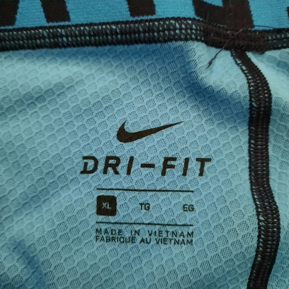 Nike Dri-Fit Pro Training Athletic Tights - Picture 4 of 8